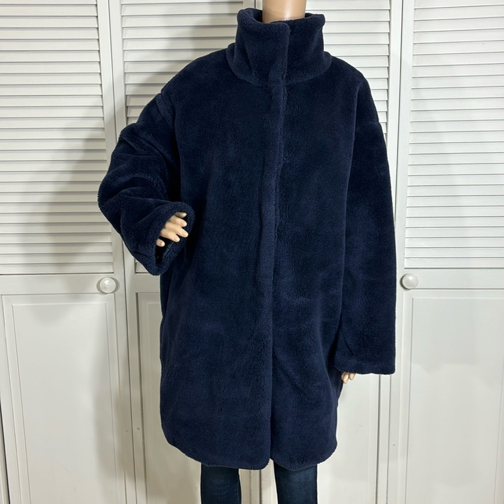 Weekend Max Mara Navy Jacket